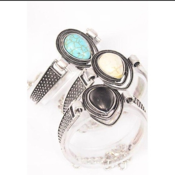 Women’s Semiprecious Cabochon Teardrop Stone Silver Bracelet - Picture 2 of 9